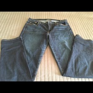 Lucky  Brand Jeans